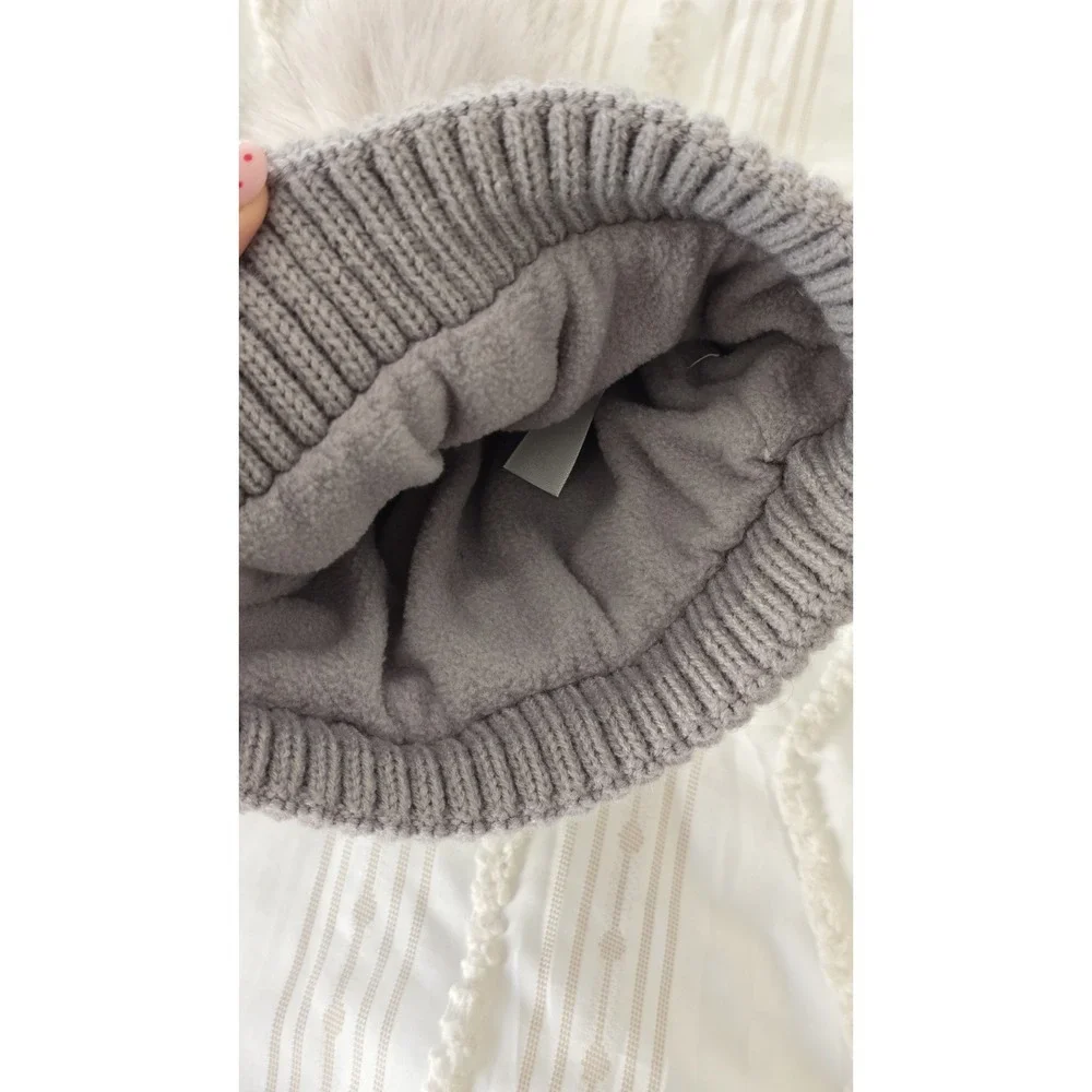 Justice Girls Sherpa Beanie Hay‎ With Pom Silver COLOR Size L
